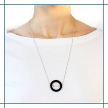 Load image into Gallery viewer, Tagua Circle Pendant